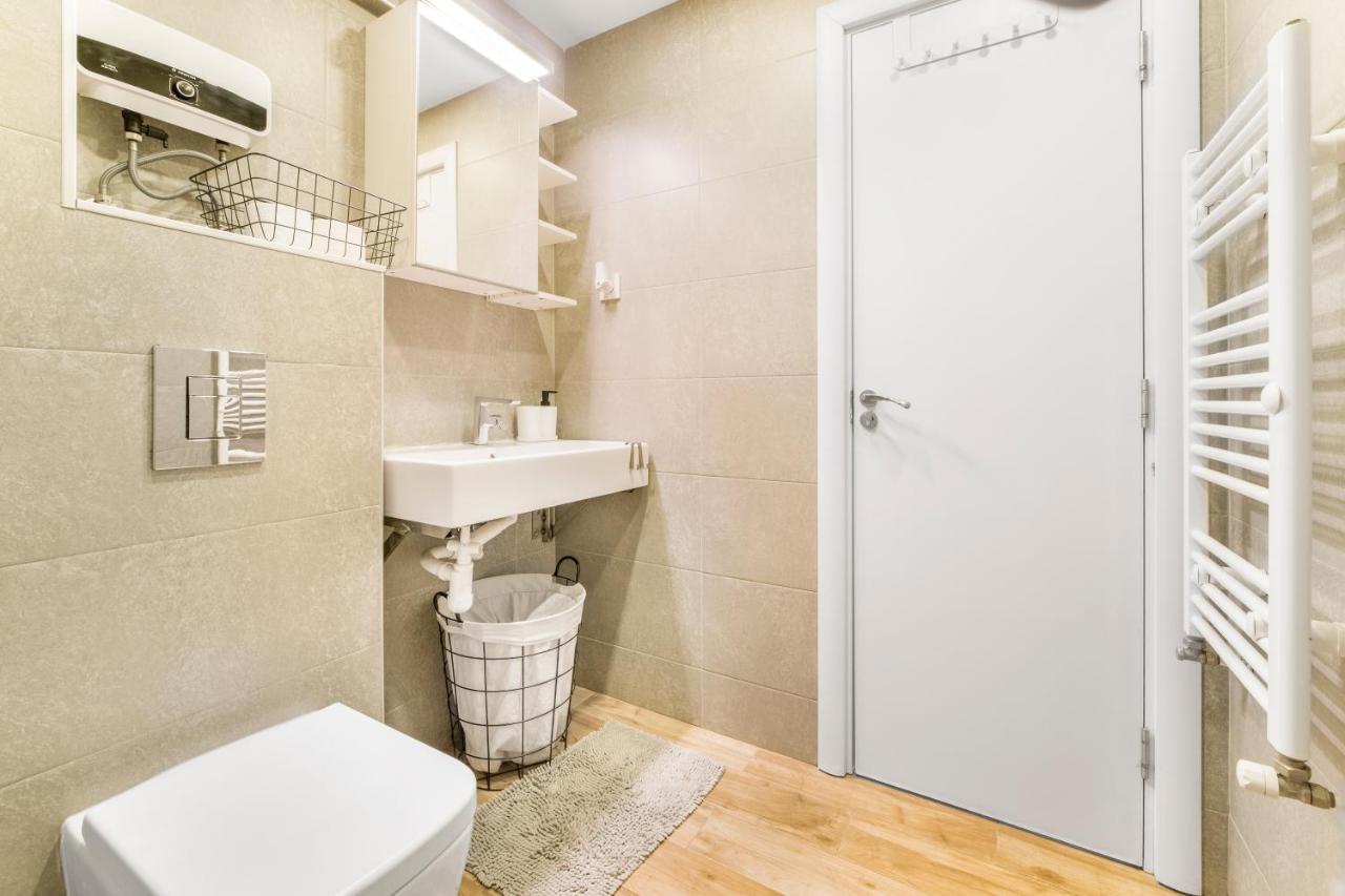 Exclusive Apartment Studentski Grad Sofia Buitenkant foto