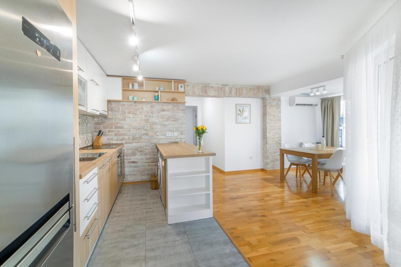 Exclusive Apartment Studentski Grad Sofia Buitenkant foto