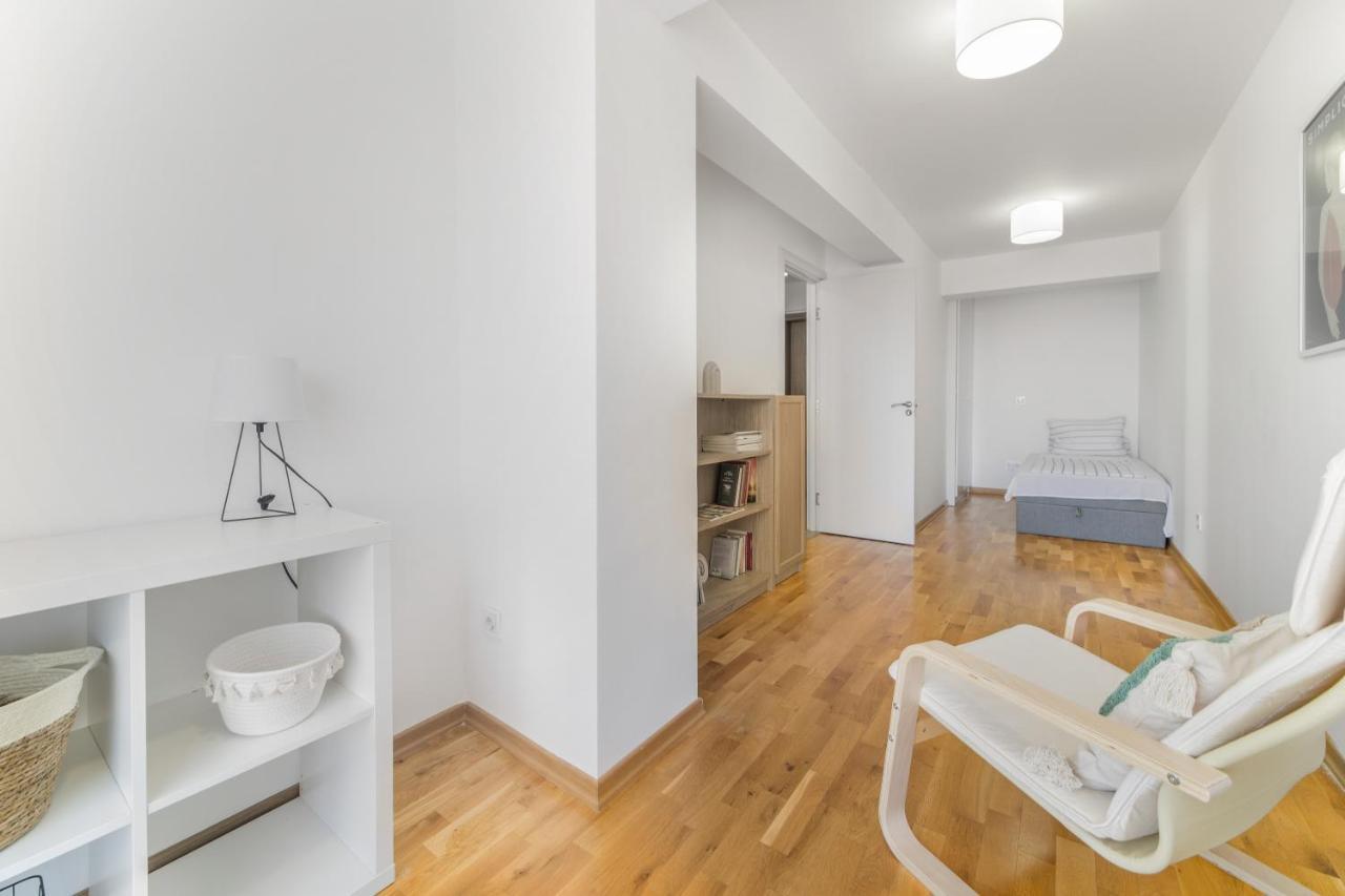 Exclusive Apartment Studentski Grad Sofia Buitenkant foto